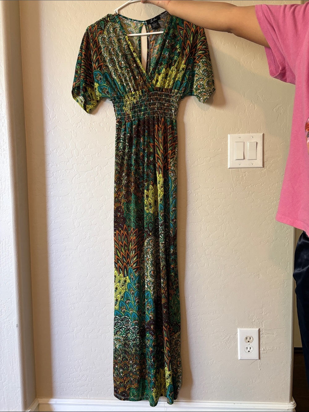 5th & Love V-Neck Maxi Dress in Teal, Green & Brown
